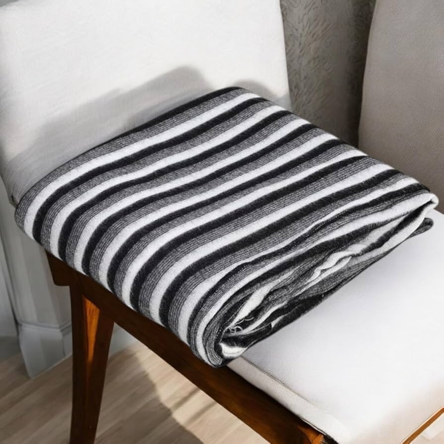 Black and White Blanket for Donation - Rahu Ketu & Shani Dosh Shanti – Ramshivay - Ramshivay